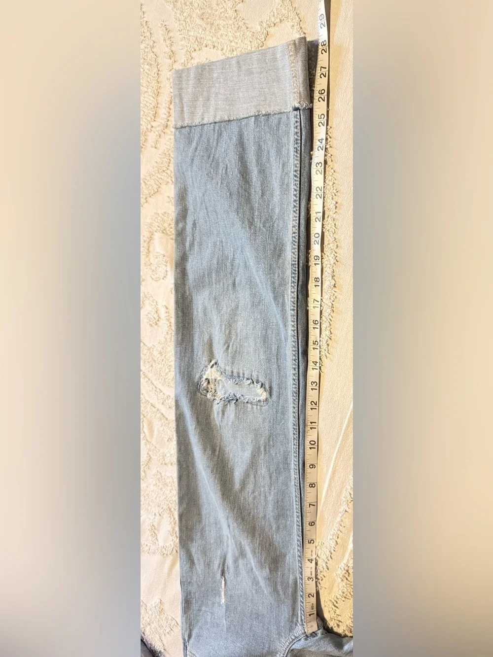 Abercrombie & Fitch Light Wash Distressed Kids Jeans High Rise wide leg - Picture 6 of 7